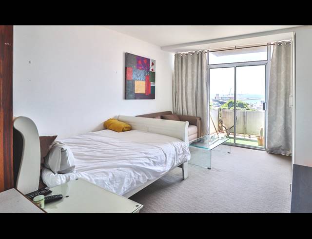 1 BEDROOM APARTMENT FOR SALE IN GQEBERHA CENTRAL